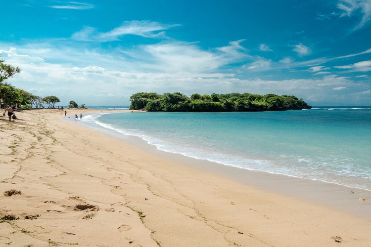 Pantai Nusa Dua, salah satu pantai di Nusa Dua yang dapat dikunjungi di sela KTT G20.