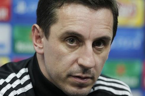 Neville: Valencia Seharusnya Menang atas Barcelona 