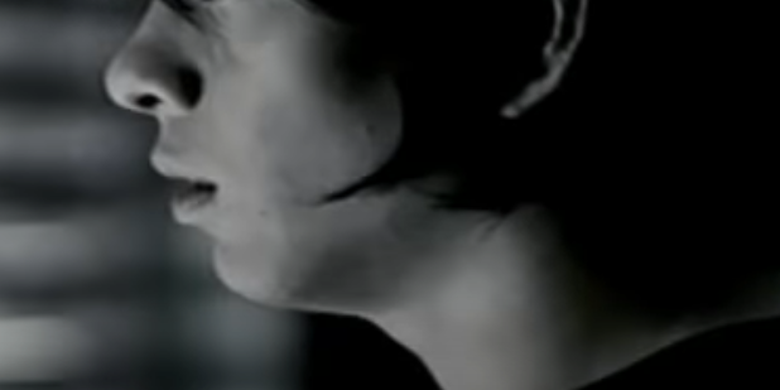 Lirik Dan Chord Lagu Di Belakangku Dari Peterpan Halaman All Kompas Com