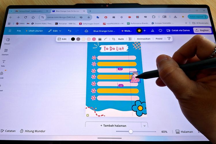 Melengkapi layar sentuh yang responsif, Lenovo Yoga Pen yang disertakan memberikan dimensi baru dalam bekerja dan berkreasi.