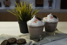 Resep Milkshake Cookies and Cream, Siapkan Biskuit dan Whipped Cream