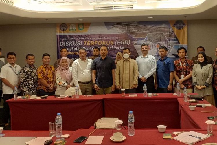 BPKS mengadakan FGD bersama Wali Kota Sabang Reza Pahlevi, unit manajemen pelabuhan, serta agen kapal pesiar. .