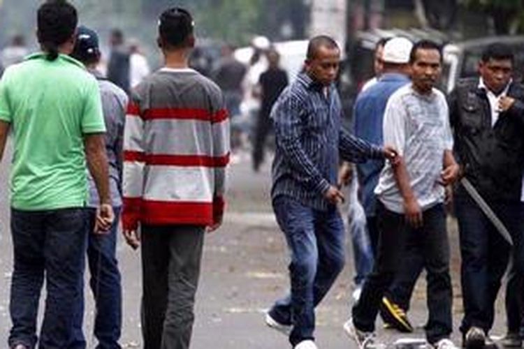 Kronologi Bentrok Di Jalan Ampera Versi Polisi