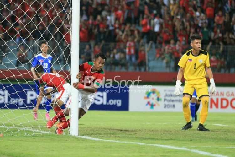 Timnas U-16 Indonesia menang telak atas Filipina pada pertandingan pertama Piala AFF U-16 di Gelora Delta Sidoarjo, 29 Juli 2018. 