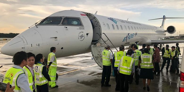 Penerbangan perdana Singapura-Tanjung Pandan siap lepas landas di Bandar Udara Internasional Changi, Senin (30/10/2018).