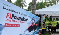 Kemenparekraf Adakan Nobar Ajang F1 PowerBoat untuk Masyarakat Sekitar Danau Toba
