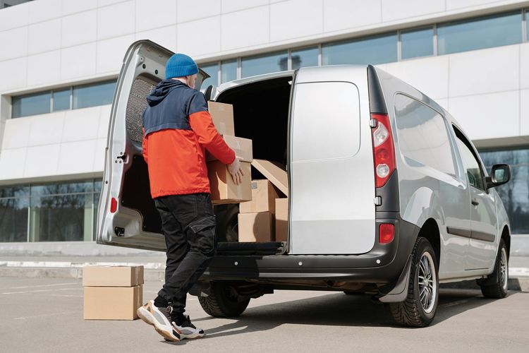 Kantongi Sertifikasi ISO 9001:2015, Lion Parcel Perkuat Komitmen Mitra Logistik Andal