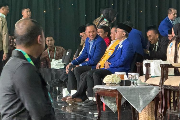 Sejumlah Ketum Parpol Hadir Harlah Ke-28 PKB di JCC, Duduk Sejajar Prabowo