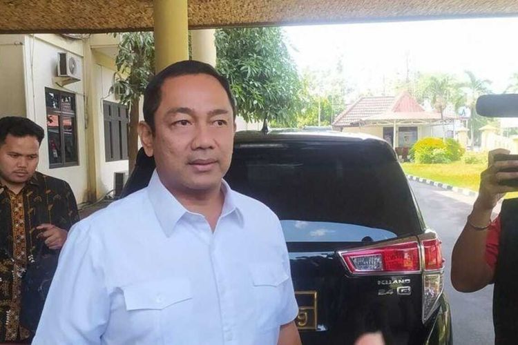 Ketua DPC PDI Perjuangan Kota Semarang, Hendrar Prihadi saat ditemui di Mapolrestabes Semarang.