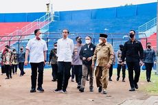 Jokowi Minta Menpora Segera Audit Semua Stadion Sepak Bola