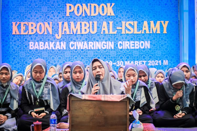 Pondok Pesantren Kebon Jambu Al-Islamy