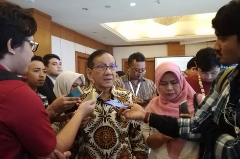 Diskusi Buku tentang Irman Gusman, Akbar Tandjung dan Hamdan Zoelva Berbagi Testimoni