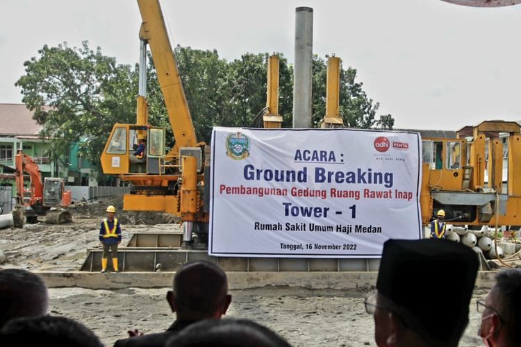 Gubernur Sumut Edy Rahmayadi saat peletakan batu pertama pembangunan RSU Haji Medan, Rabu (16/11/2022)