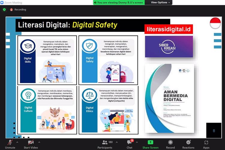 FHUI dan Kominfo menggelar webinar literasi digital ?Tantangan Era Digital: Santernya Kasus Fraud di Industri Jasa Keuangan Indonesia? dilaksanakan pada 13 Oktober 2022 secara daring.