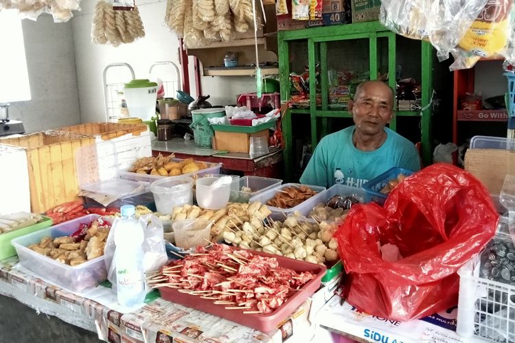 Jeritan Pedagang di Mojokerto: Pelanggan Tetap, Keuntungan Menurun