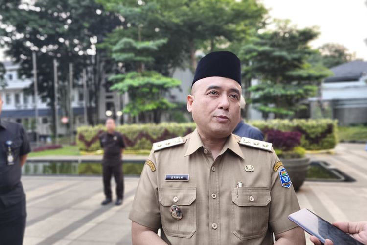 Setelah Bebas dari Status Tersangka, Wakil Wali Kota Bandung Erwin Pasrah Dapat Tugas atau Tidak