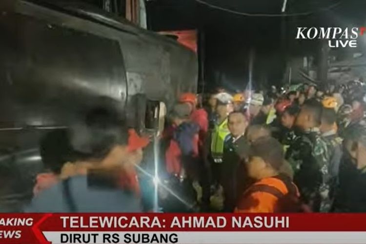 Kecelakaan di daerah Ciater, Kabupaten Subang, Jawa Barat, Sabtu (11/5/2024) pukul 18.48 WIB, polisi menyebut 4 orang tewas di TKP.
