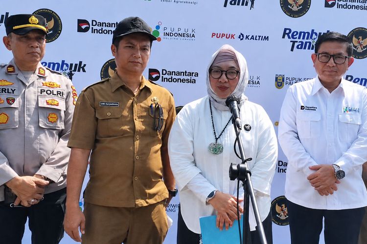 Hadapi El Nino, Pemerintah Permudah Penebusan Pupuk Subsidi Petani Bangkalan