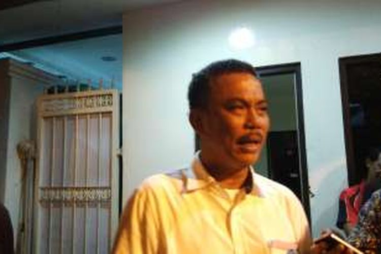 Sekretaris DPD PDI-P DKI Prasetio Edi Marsudi di kediaman Ketua Umum PDI-P Megawati Soekarnoputri di  Jalan Teuku Umar, Senin (7/3/2016). 