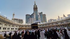 Arab Saudi Bantah Isu Bom Bunuh Diri di Masjidil Haram 