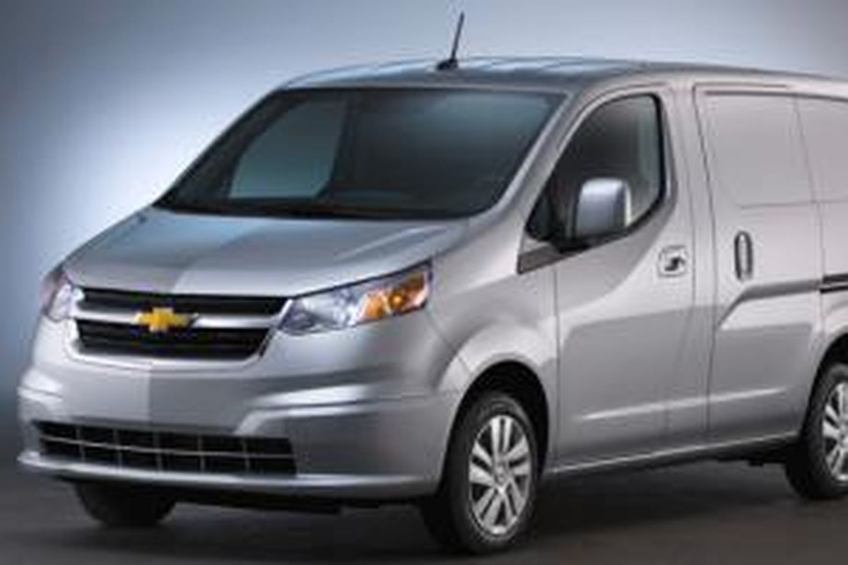 Cherolet City Express, kembaran Nissan Evalia atau NV200