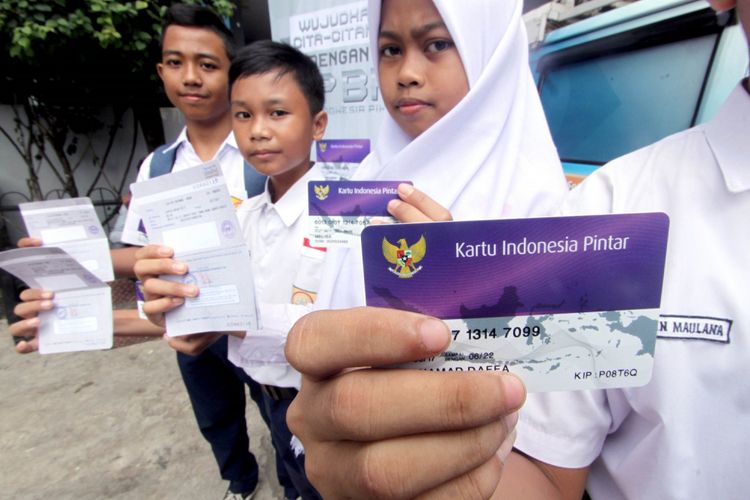 Program indonesia pintar 2021