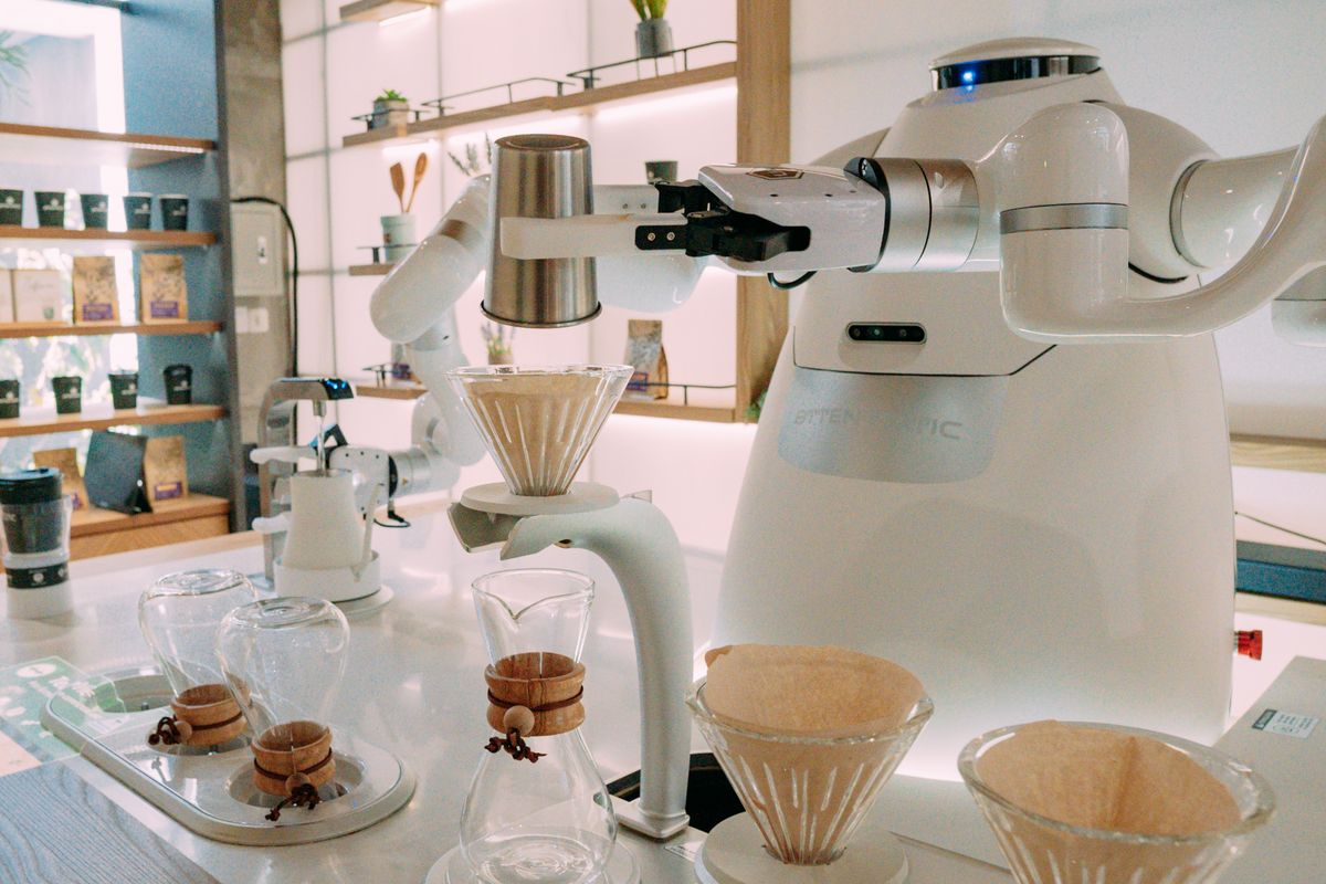 Smart Cafe Robot Barista