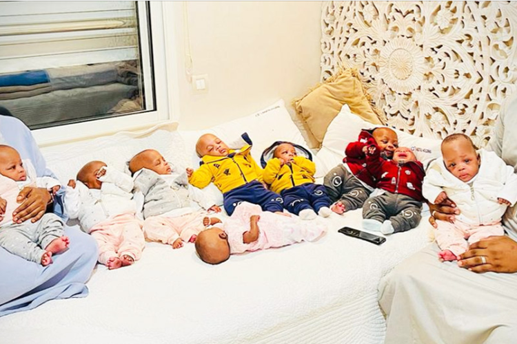 Halima Cisse, ibu asal Mali, melahirkan 9 bayi kembar langka dan tercatat di Guinness World Records