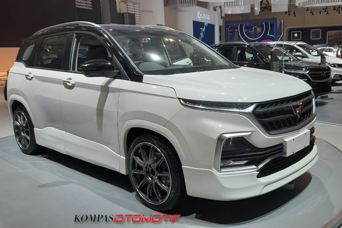 Modifikasi Wuling Almaz di GIIAS 2019