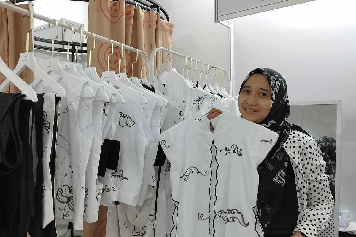 Zahro, pemilik bisnis fashion Ulayya