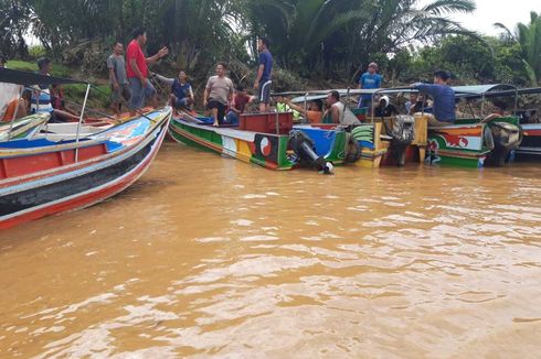 Speedboat Terseret ke Bawah Tongkang Batu Bara, 5 Penumpang Hilang