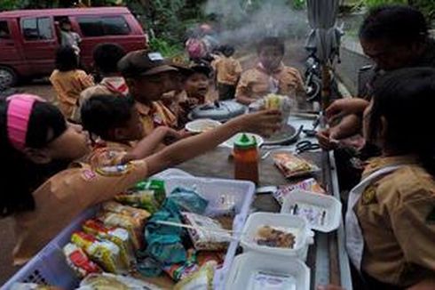 Komunitas Sekolah, Kunci Keamanan Jajan Anak