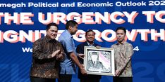 Singgung Anggaran Stunting Rp 10 Miliar, Prabowo Gaungkan Program Makan Siang dan Susu Gratis Miliknya