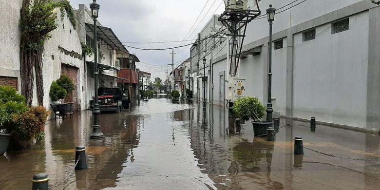 Ruas jalan sekitar Kota Lama Semarang sisi utara