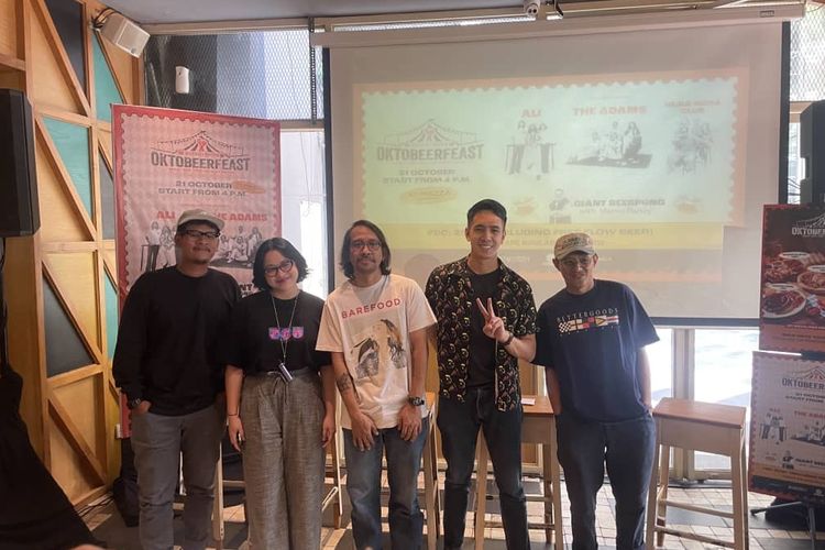 Grup band The Adams kembali dihadirkan sebagai bintang tamu dalam acara Oktobeerfeast 2023. 