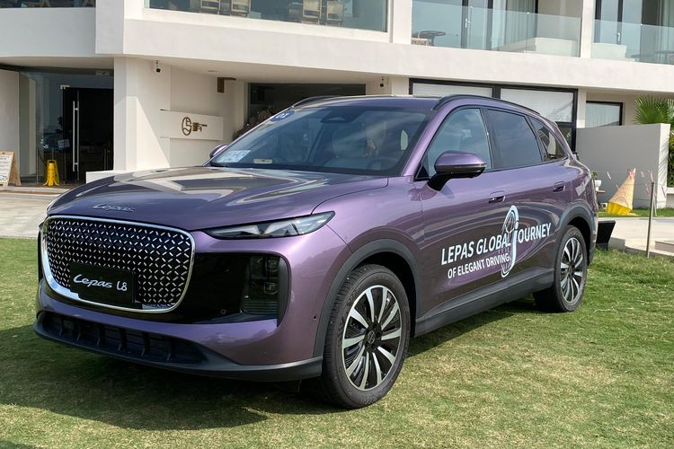 Konvoi LEPAS: Menunjukkan Kemampuan SUV L8 di Berbagai Kondisi Jalanan China