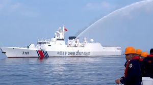 Cerita Wartawan BBC Menumpang Kapal Filipina, Dikejar Kapal Patroli China