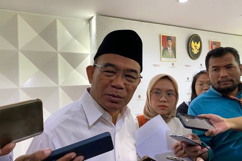 Menko PMK Usul Jeda Berangkat Haji Diperpanjang Jadi 20-30 Tahun