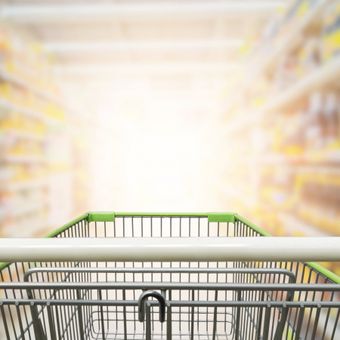 Ilustrasi belanja dan supermarket. Tidak hanya Indomie, beberapa produk Indonesia juga sempet ditarik dari Australia.