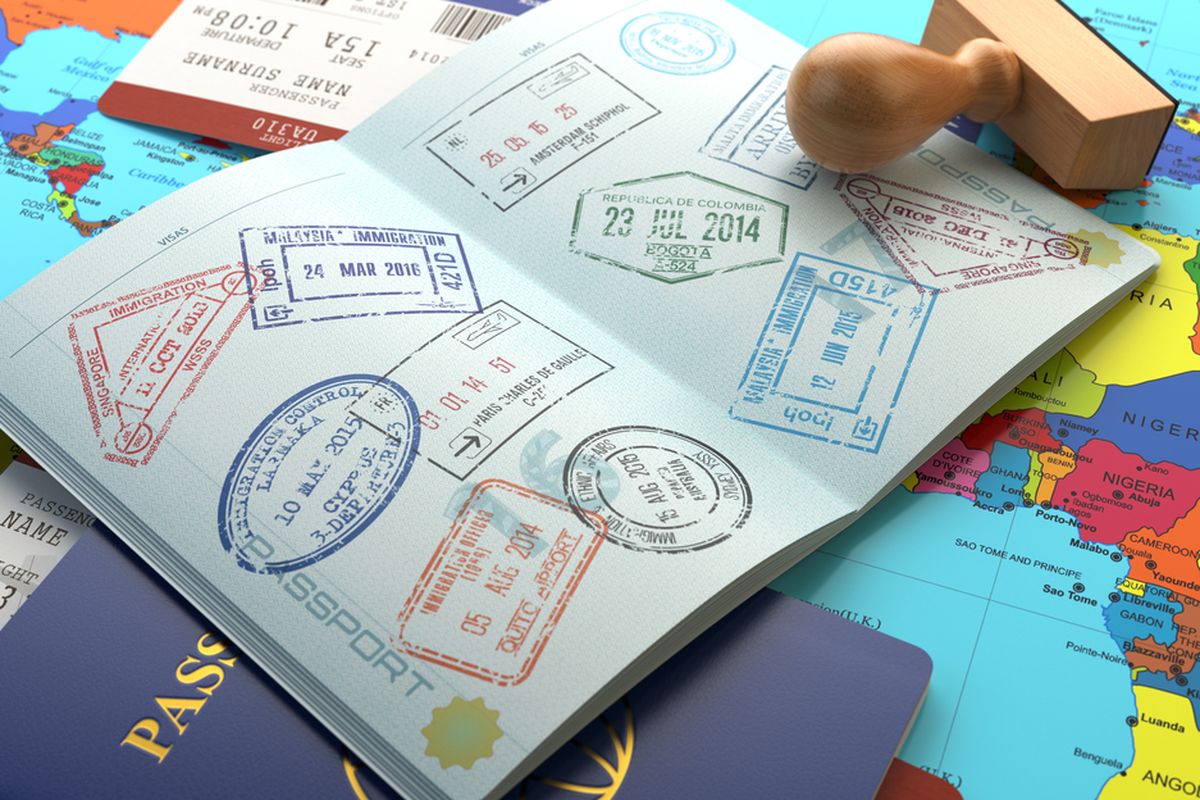 Ilustrasi paspor. Polisi India menangkap seorang pria yang mengaku sebagai duta besar negara palsu, Westarctica, dan menjalankan kedutaan ilegal lengkap dengan paspor dan mata uang palsu.