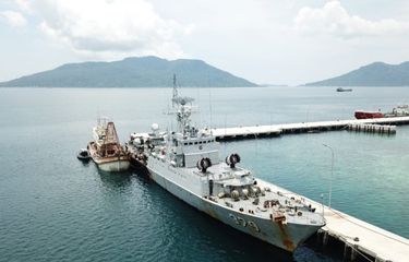 Kapal Repubuklik Indonesia (KRI) WIR &ndash; 379 kembali menangkap satu unit Kapal Ikan Asing (KIA) asal Vietnam BV 98299 TS saat melakukan pencurian ikan di laut utara Natuna, Kepulauan Riau (Kepri).