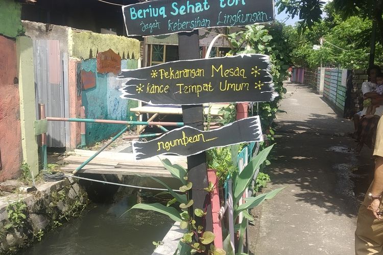 Suasana saluran irigasi Desa Midang yang dulunya kotor sekarang menjadi tempat lokasi yang indah budidaya ikan