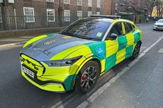 Mobil Listrik Ford Mustang Mach-E Jadi Ambulans