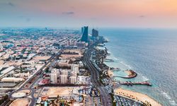 Pangkas Produksi Minyak, Pertumbuhan Ekonomi Arab Saudi Terkontraksi