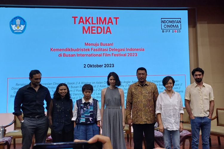 Konferensi pers Renaissance of Indonesian Cinema dan keikutsertaan film Indonesia di Busan International Film Festival (BIFF) 2023, di Gedung Kemendikbudristek RI, Senin (2/10/2023).