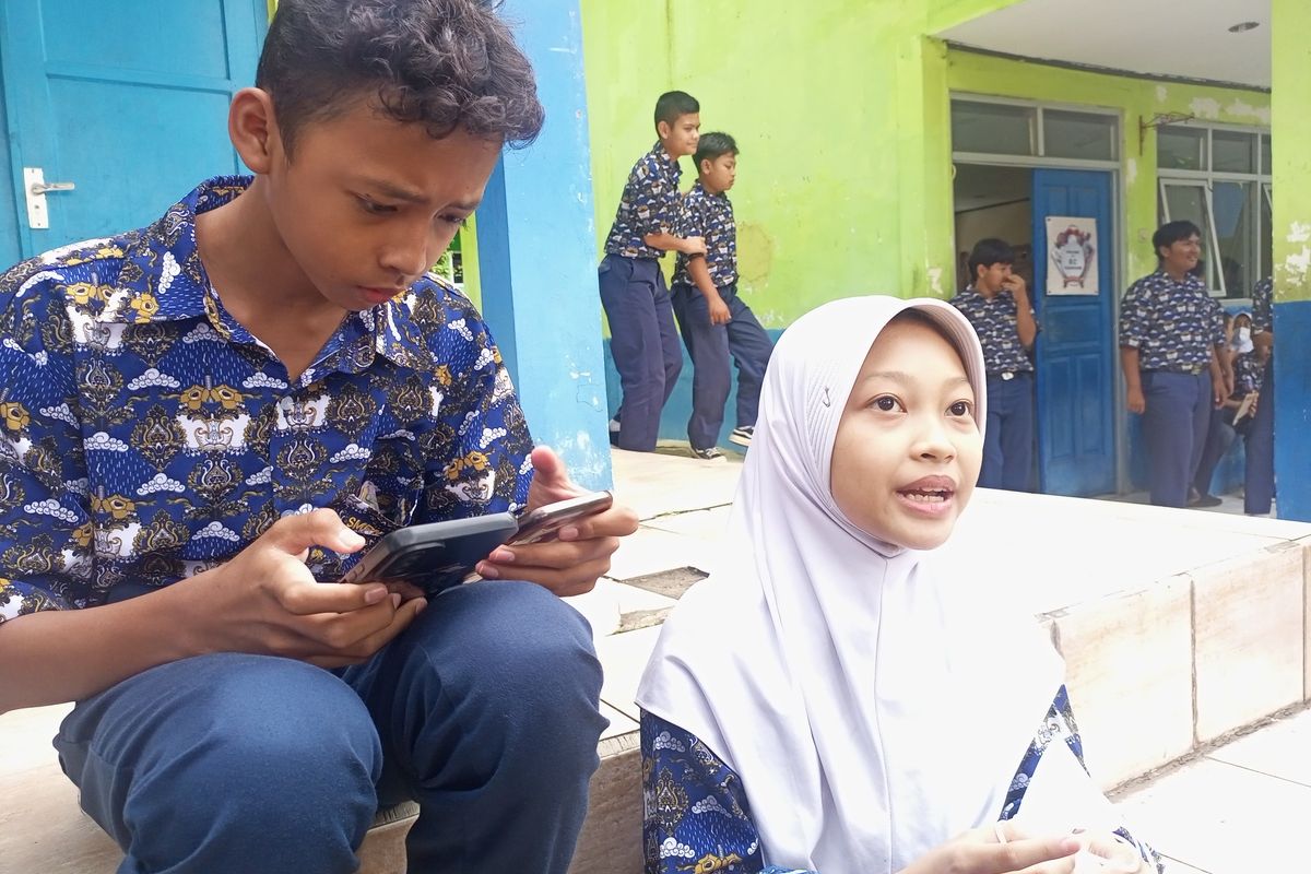 Video Viral 2 Siswa SMP Dansa di Sekolah hingga Kepsek Prihatin atas  Komentar Negatif