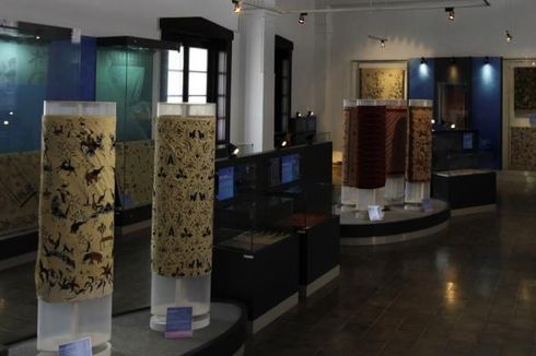 Mengintip Bekas Gudang Uang VOC yang Jadi Museum Batik