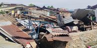 Detik-detik Puting Beliung Terjang Medan Johor, Warga Lihat Atap Rumah Beterbangan