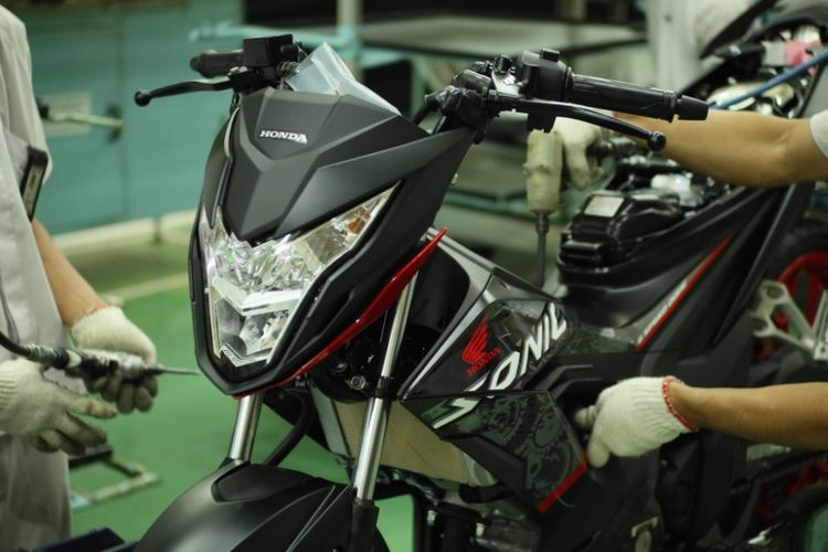 Honda Sonic 150R dengan corak baru