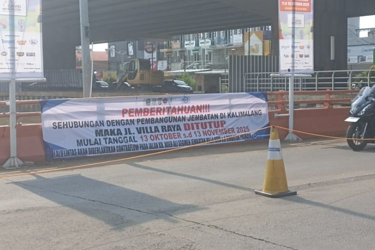 Dishub Kota Bekasi lakukan rekayasa lalu lintas di jalan Inspeksi Kalimalang imbas penutupan jalan Villa Raya mulai 13 Oktober-13 November 2025.